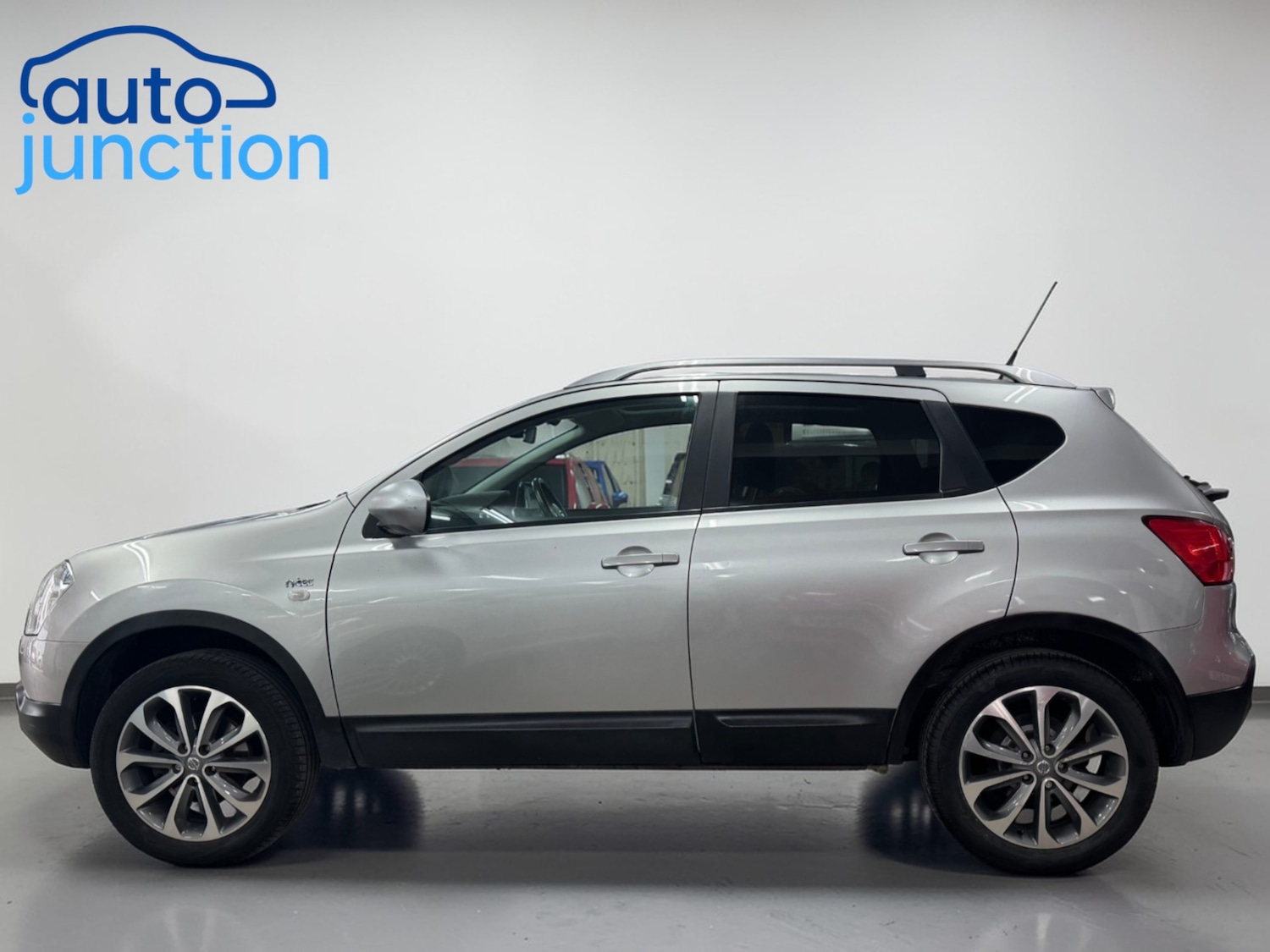 Used Nissan Qashqai 2009 for sale - 77730008: Photo 4