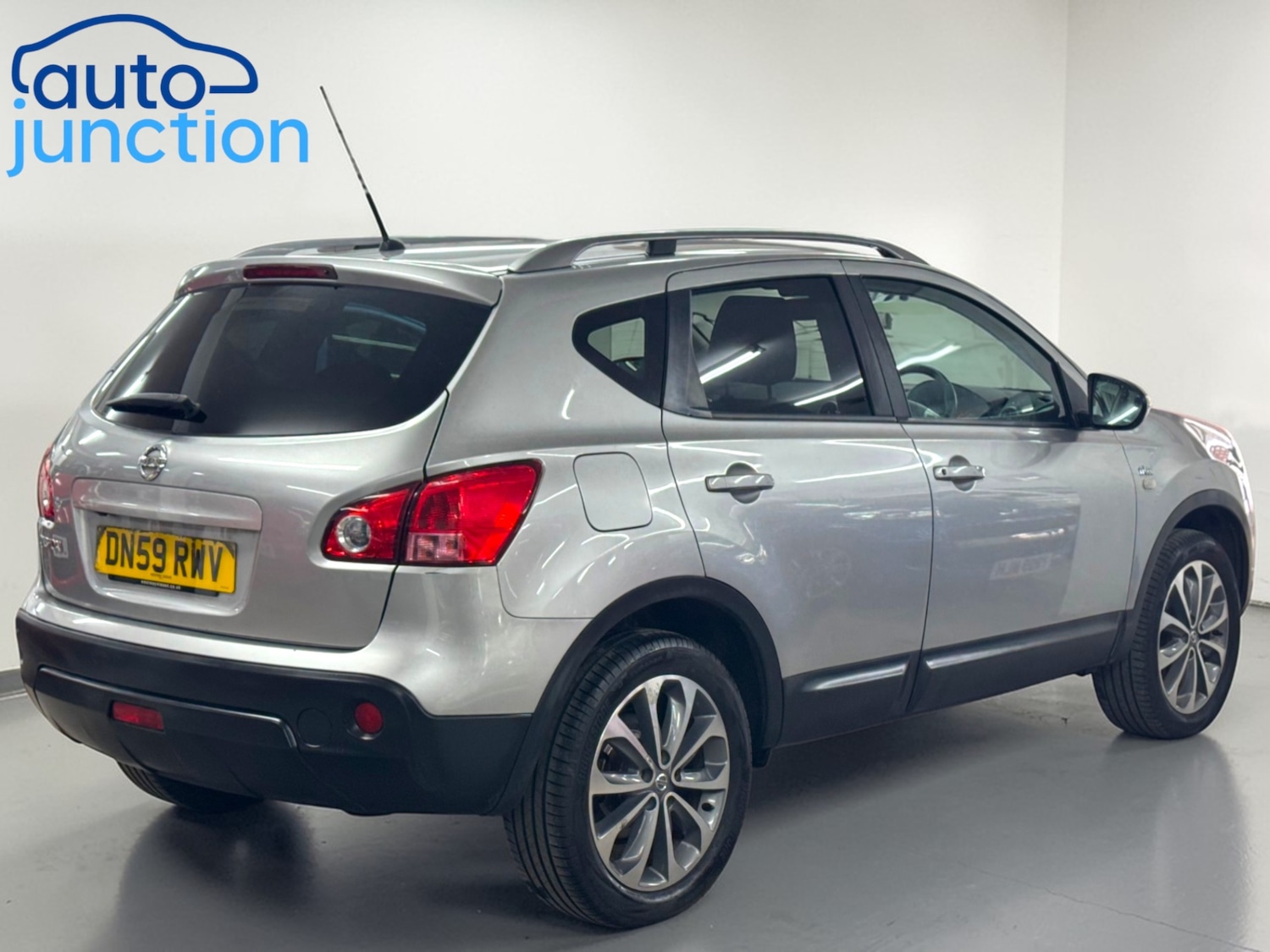 Used Nissan Qashqai 2009 for sale - 77730008: Photo 6