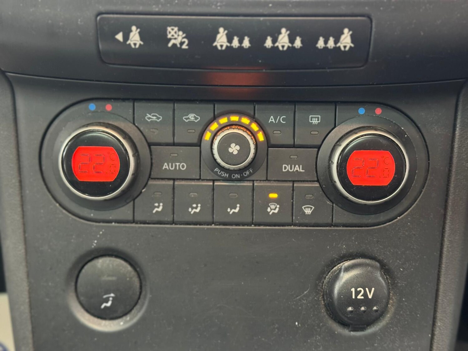 Used Nissan Qashqai 2009 for sale - 77730008: Photo 8