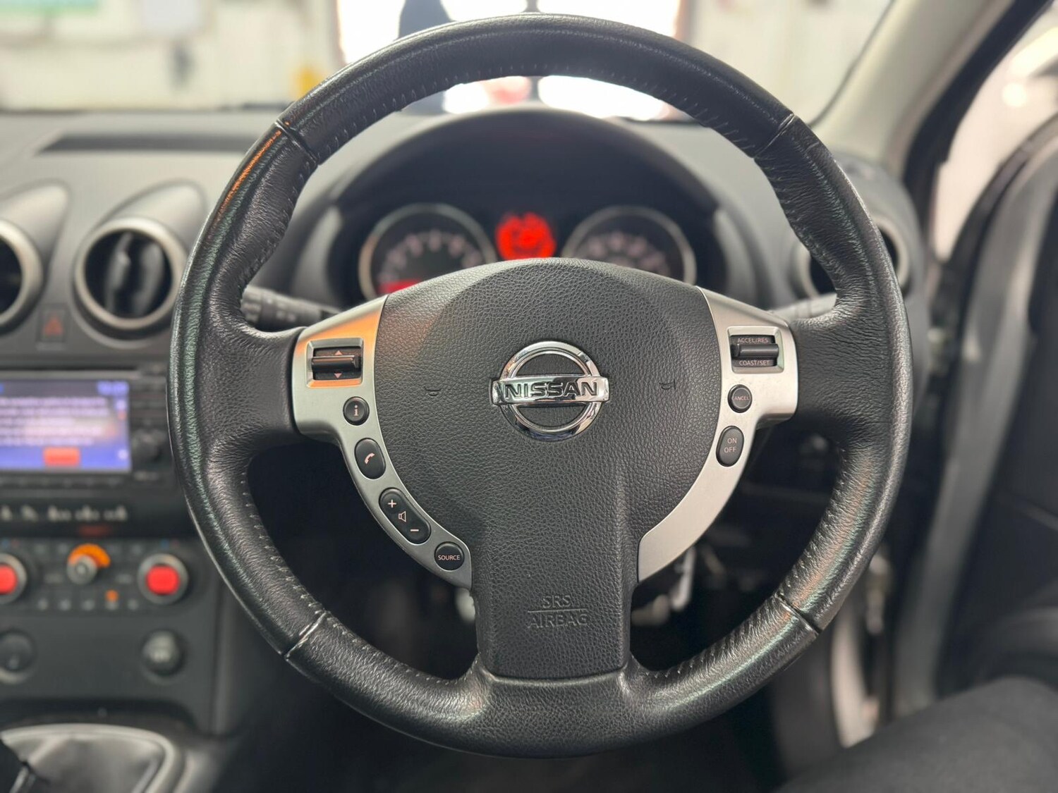 Used Nissan Qashqai 2009 for sale - 77730008: Photo 9