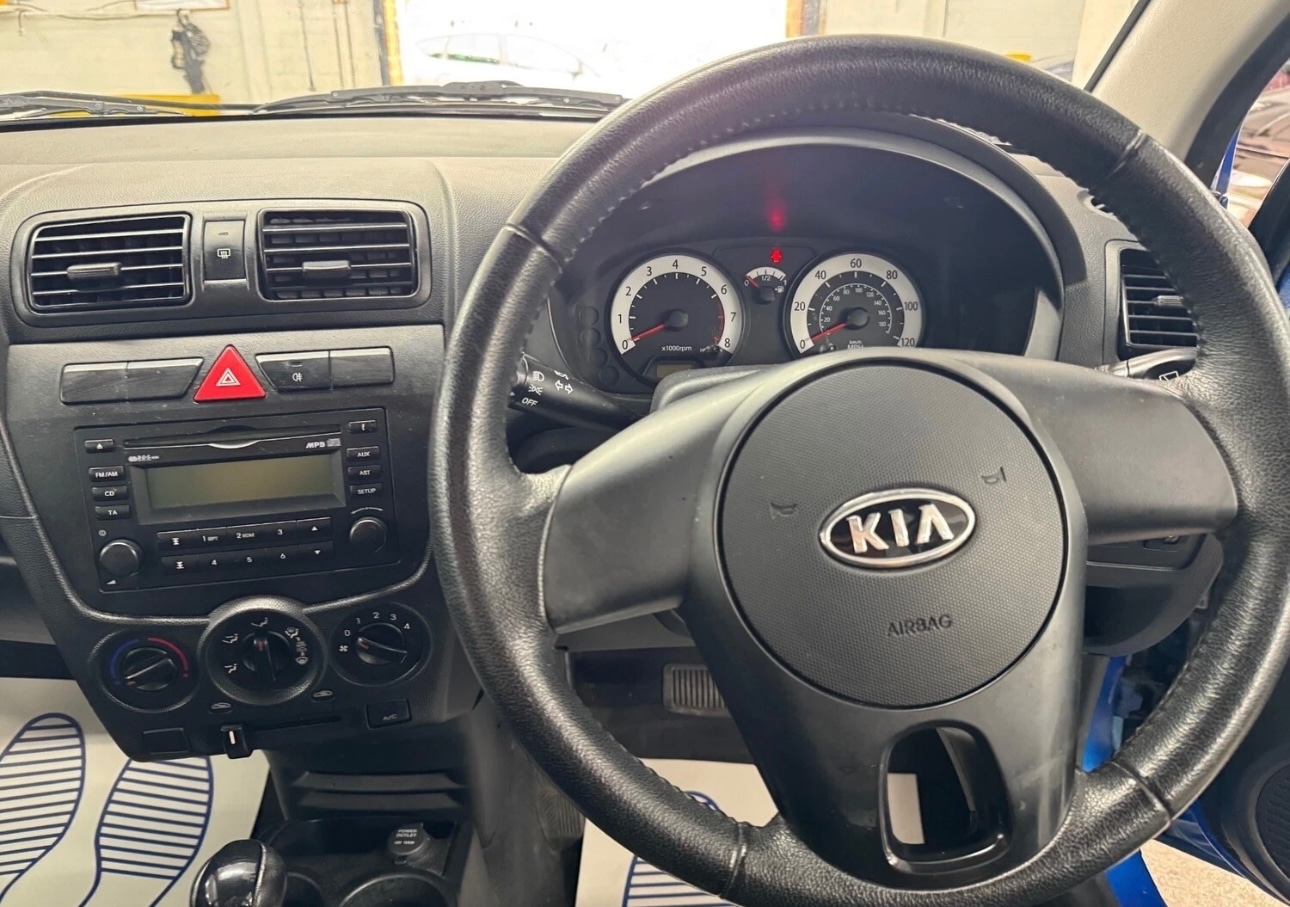 Used Kia Picanto 2010 for sale - 76597505: Photo 8