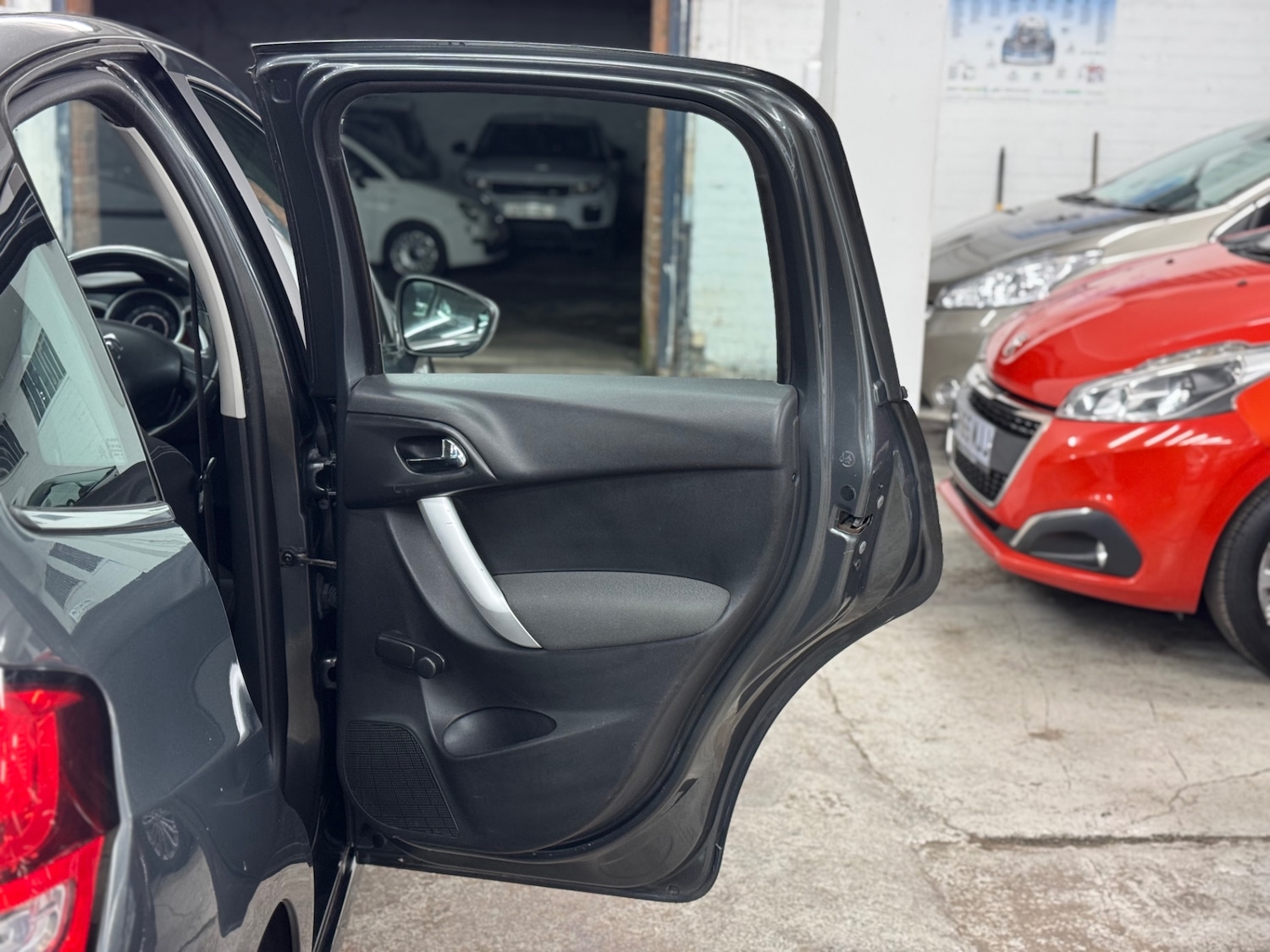 Used Citroen C3 2012 for sale - 77606809: Photo 12