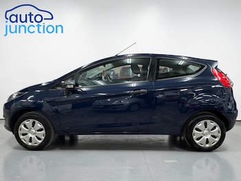 Used Ford Fiesta 2015 for sale - 78091015: Photo