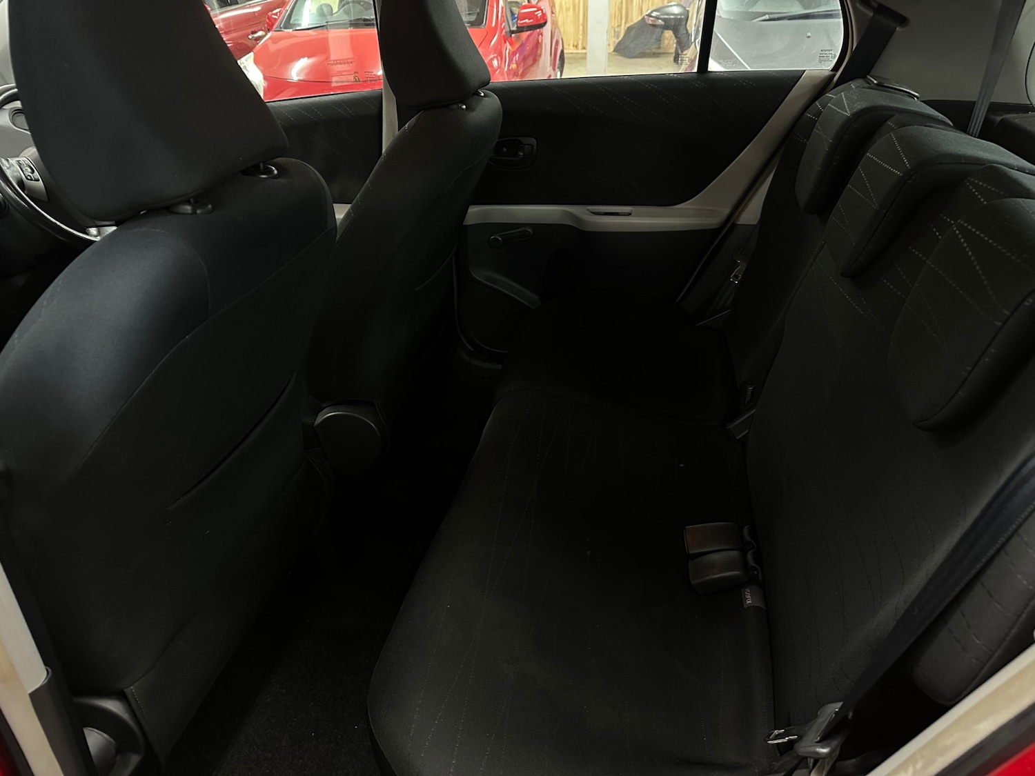 Used Toyota Yaris 2006 for sale - 76070600: Photo 10