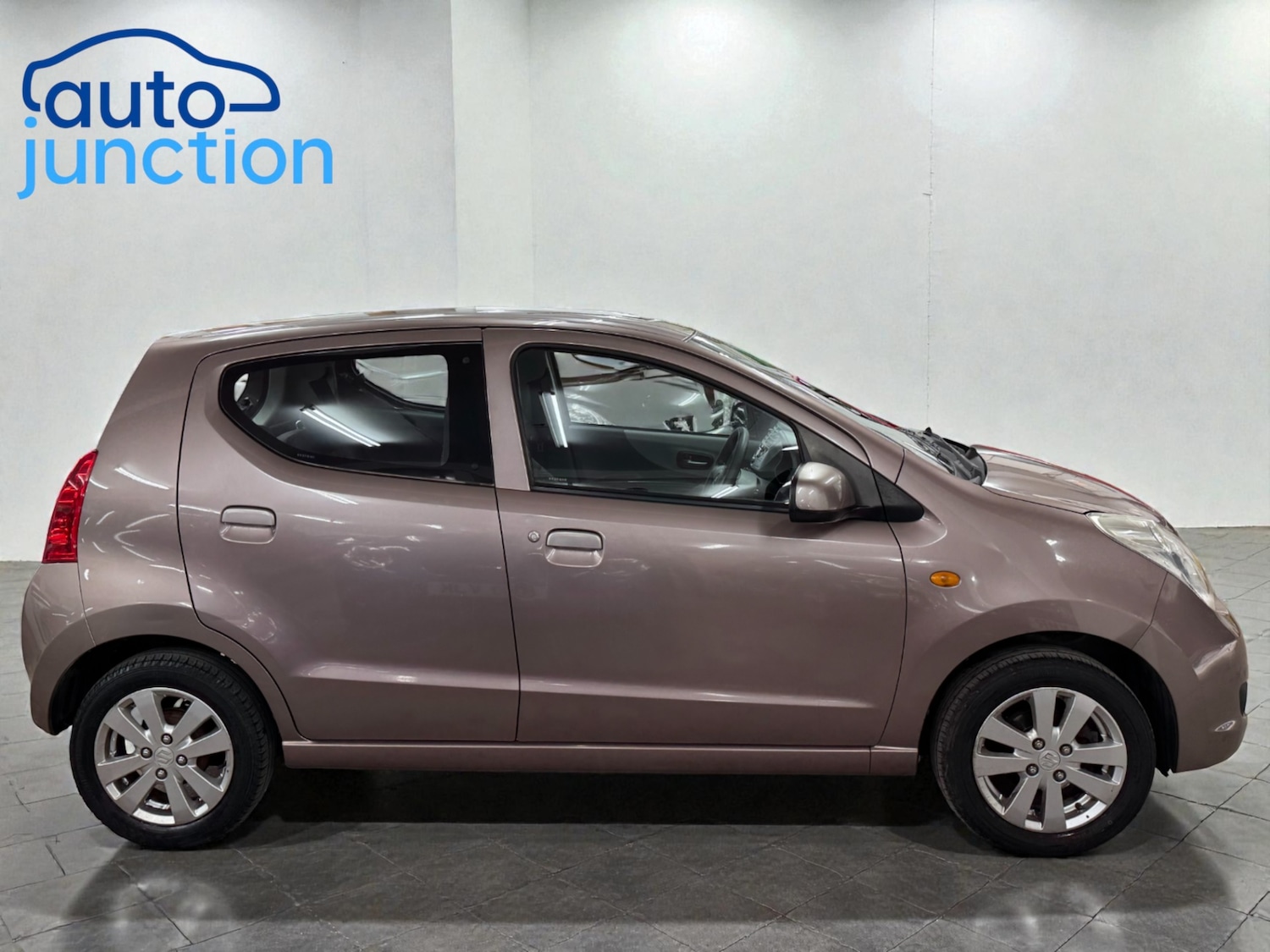 Used Suzuki Alto 2010 for sale - 77262256: Photo 3