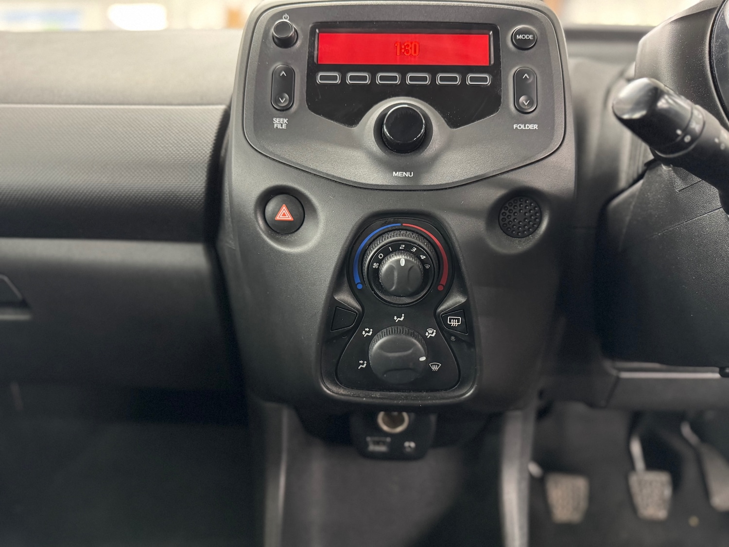 Used Peugeot 108 2015 for sale - 76932311: Photo 10