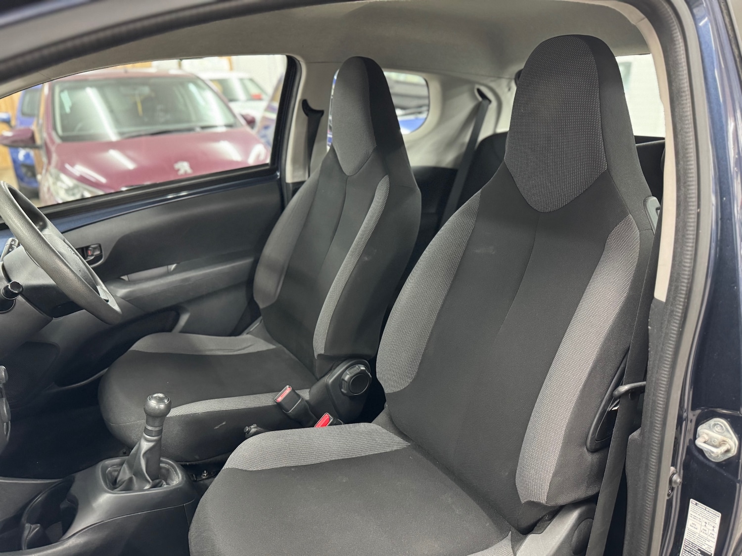 Used Peugeot 108 2015 for sale - 76932311: Photo 15