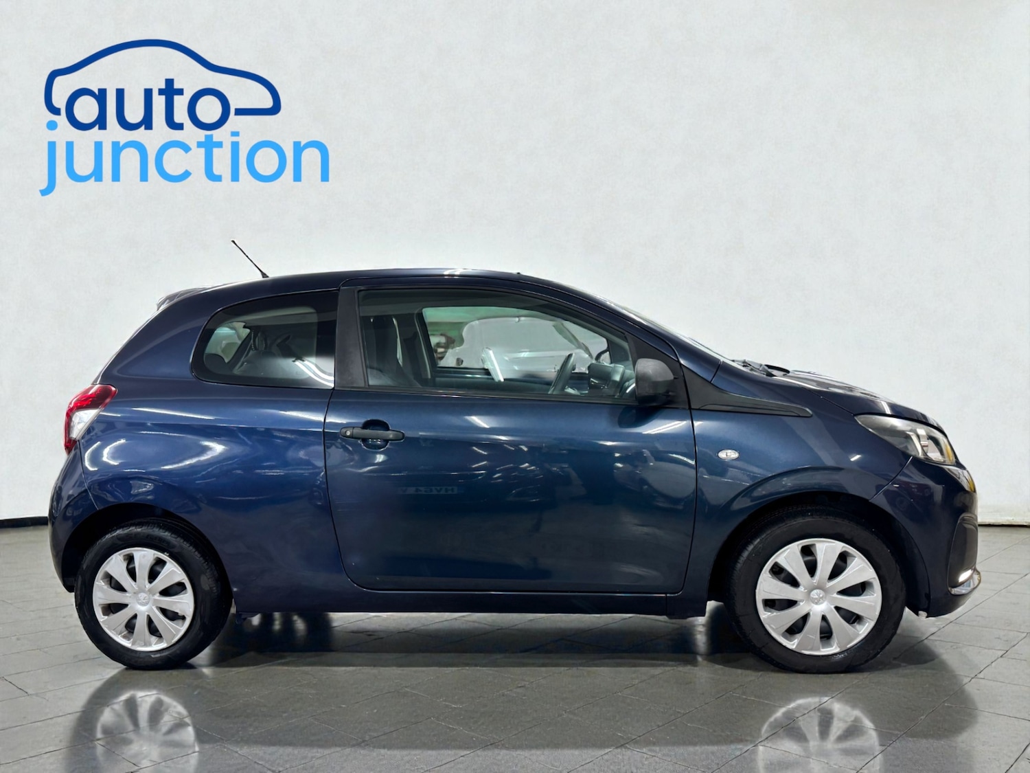 Used Peugeot 108 2015 for sale - 76932311: Photo 4