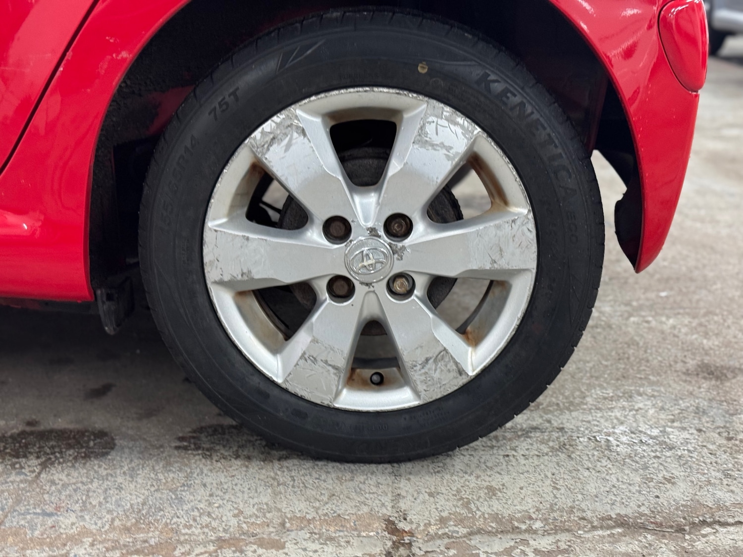 Used Toyota AYGO 2011 for sale - 77284054: Photo 19