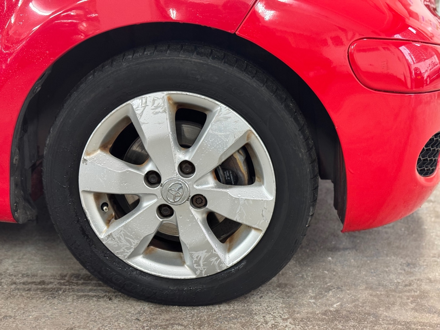 Used Toyota AYGO 2011 for sale - 77284054: Photo 20