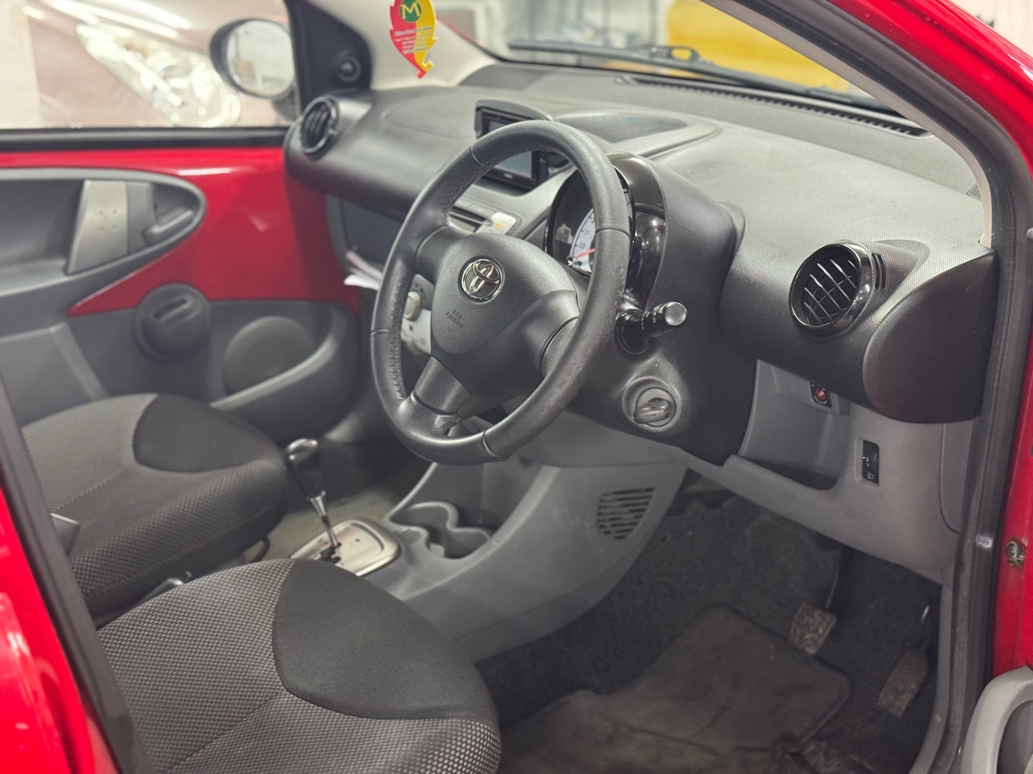 Used Toyota AYGO 2011 for sale - 77284054: Photo 7