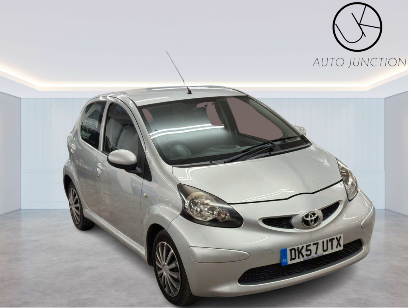 Used Toyota AYGO 2007 for sale - 76134588: Photo 2