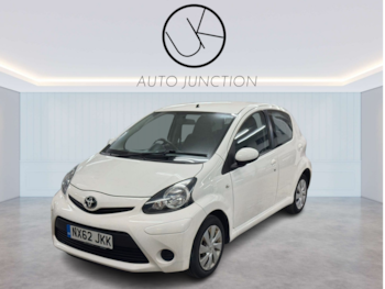 Used Toyota AYGO 2012 for sale - 75629908: Photo