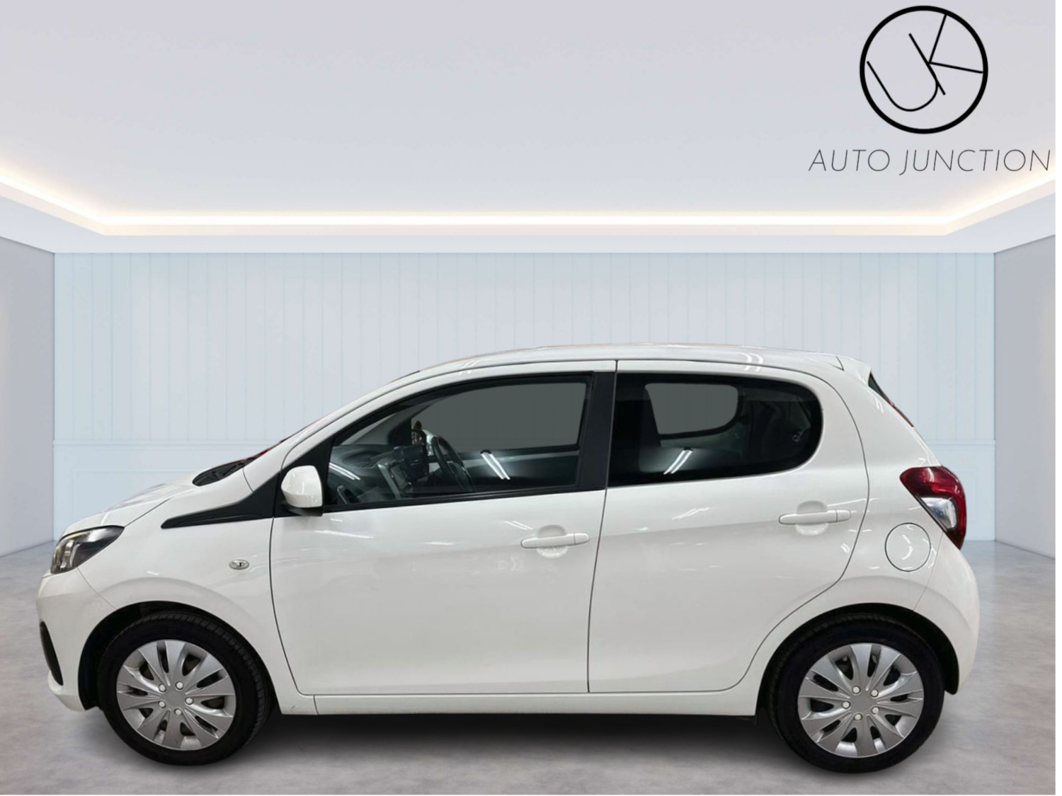Used Peugeot 108 2016 for sale - 76070591: Photo 3