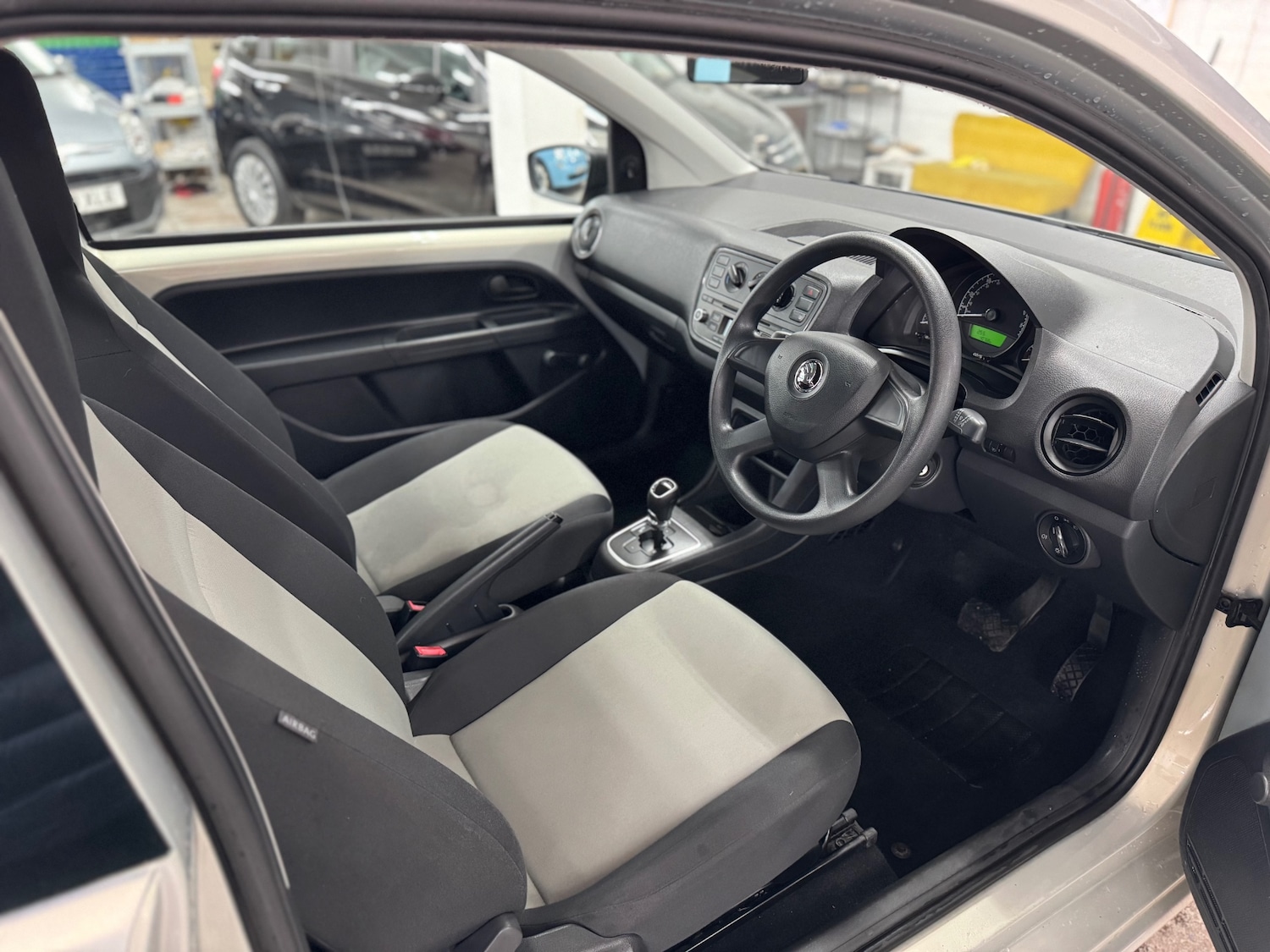 Used Skoda Citigo 2013 for sale - 77137897: Photo 7