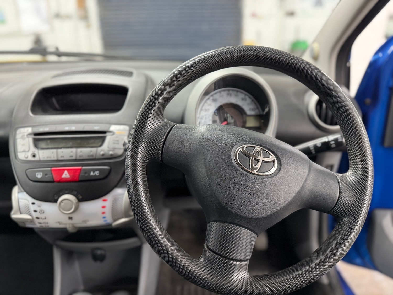 Used Toyota AYGO 2010 for sale - 76166278: Photo 7
