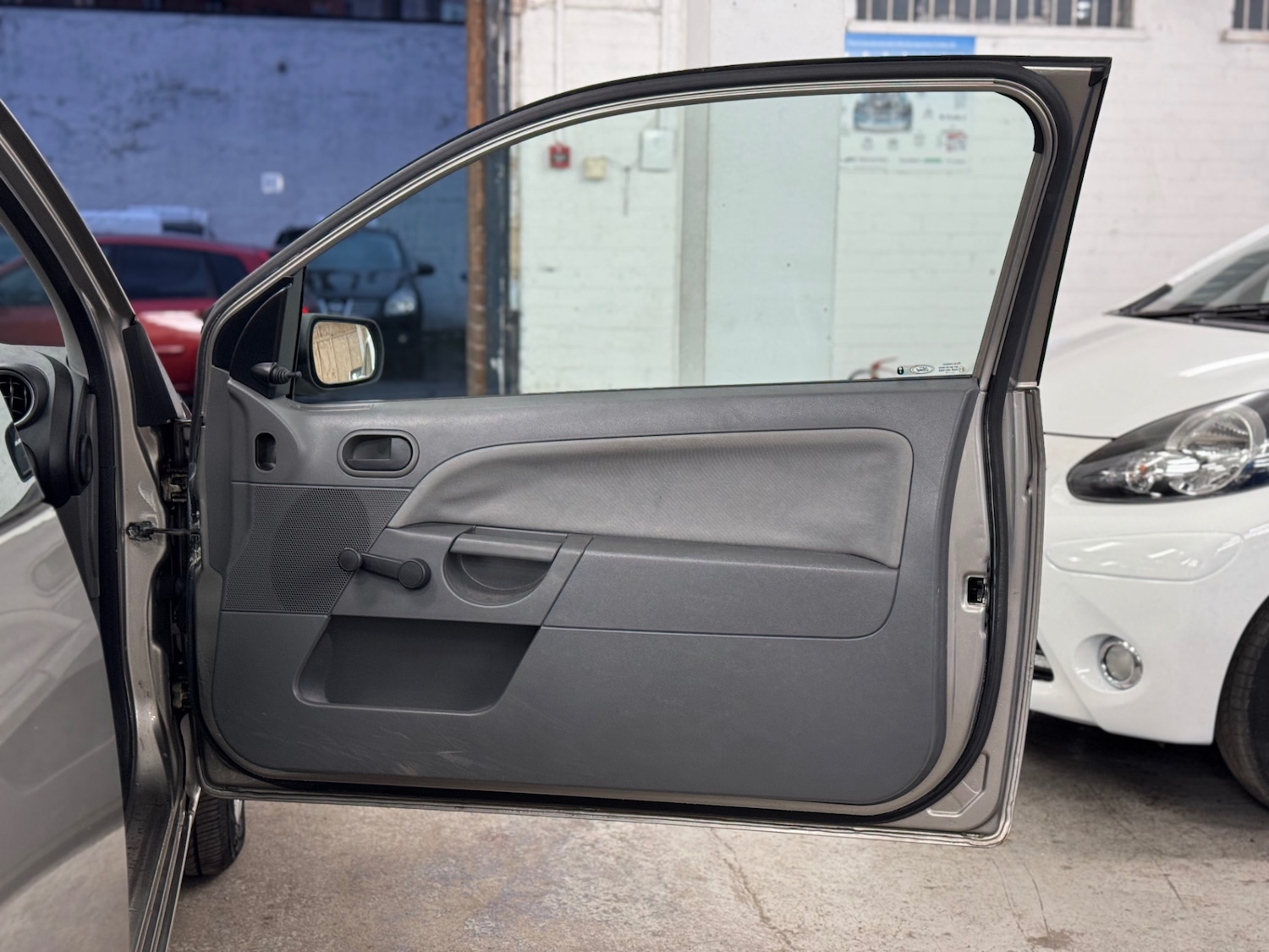 Used Ford Fiesta 2003 for sale - 77367772: Photo 10