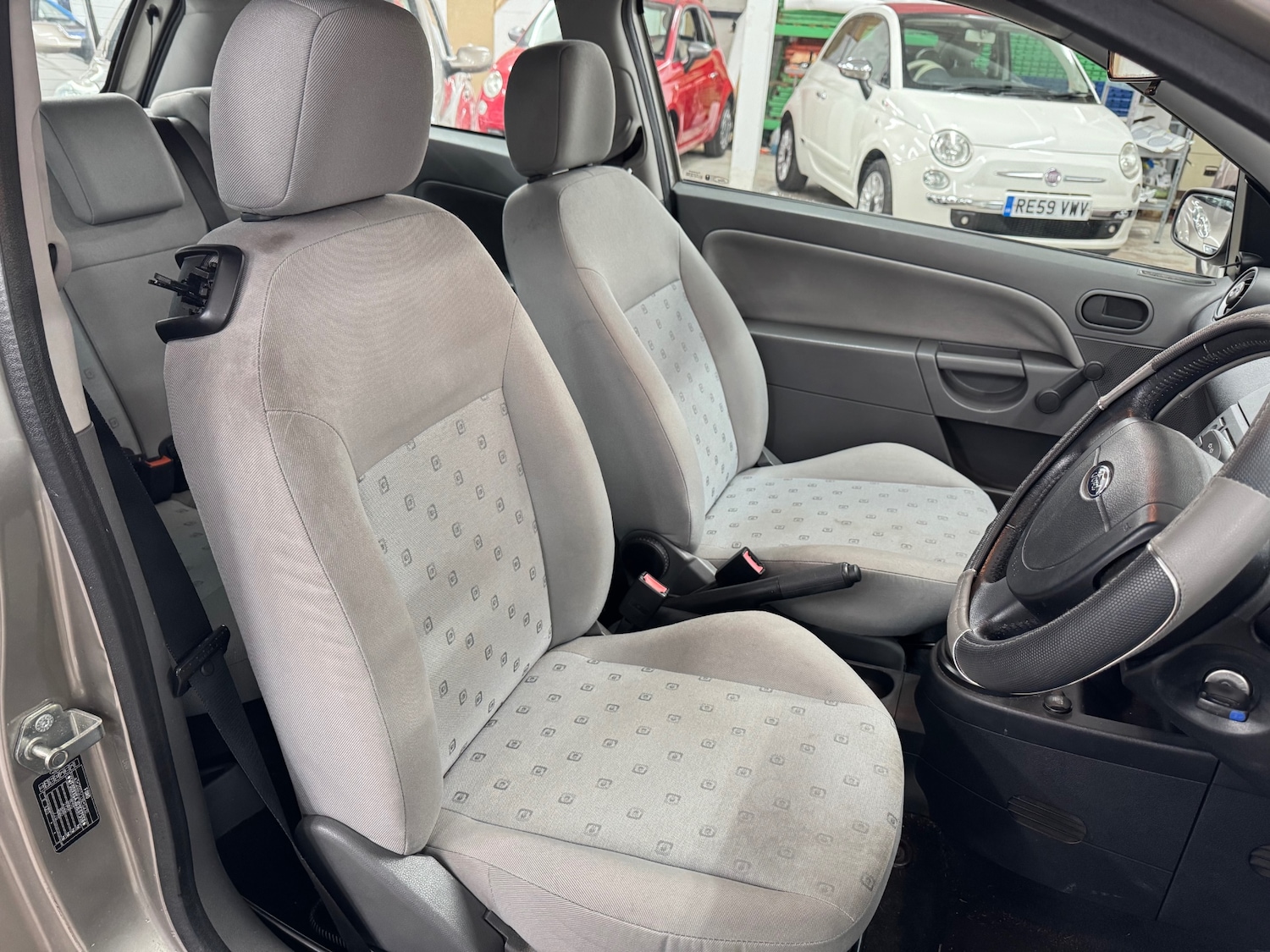 Used Ford Fiesta 2003 for sale - 77367772: Photo 16