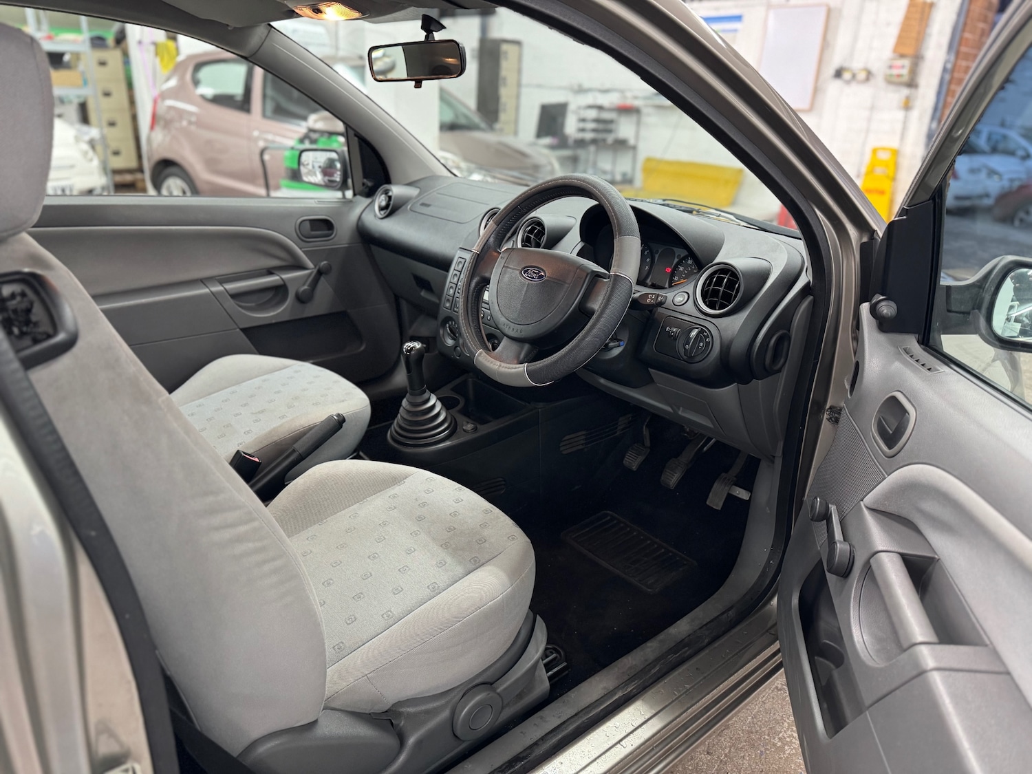 Used Ford Fiesta 2003 for sale - 77367772: Photo 7