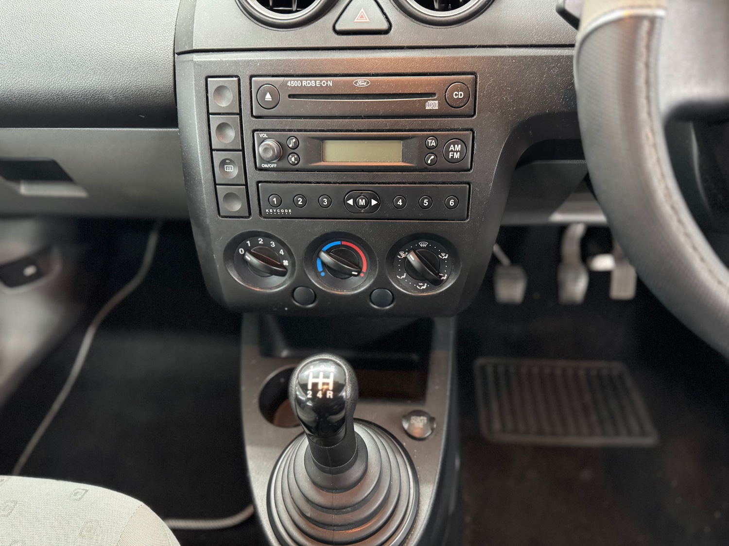 Used Ford Fiesta 2003 for sale - 77367772: Photo 9