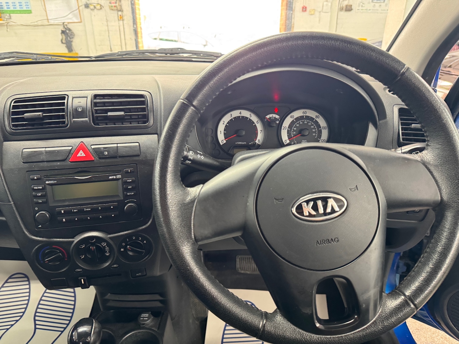 Used Kia Picanto 2010 for sale - 76367528: Photo 5