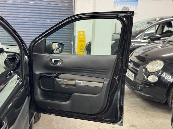 Used Citroen C4 Cactus 2016 for sale - 76237380: Photo 21
