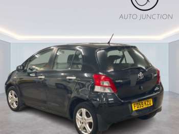 Used Toyota Yaris 2010 for sale - 75350383: Photo