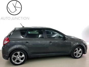 Used Kia Ceed 2011 for sale - 76293457: Photo 3