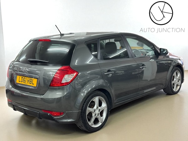 Used Kia Ceed 2011 for sale - 76293457: Photo 5