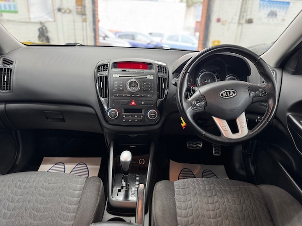 Used Kia Ceed 2011 for sale - 76293457: Photo 8