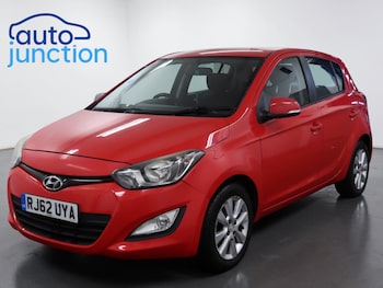 Used Hyundai i20 2012 for sale - 78251700: Photo