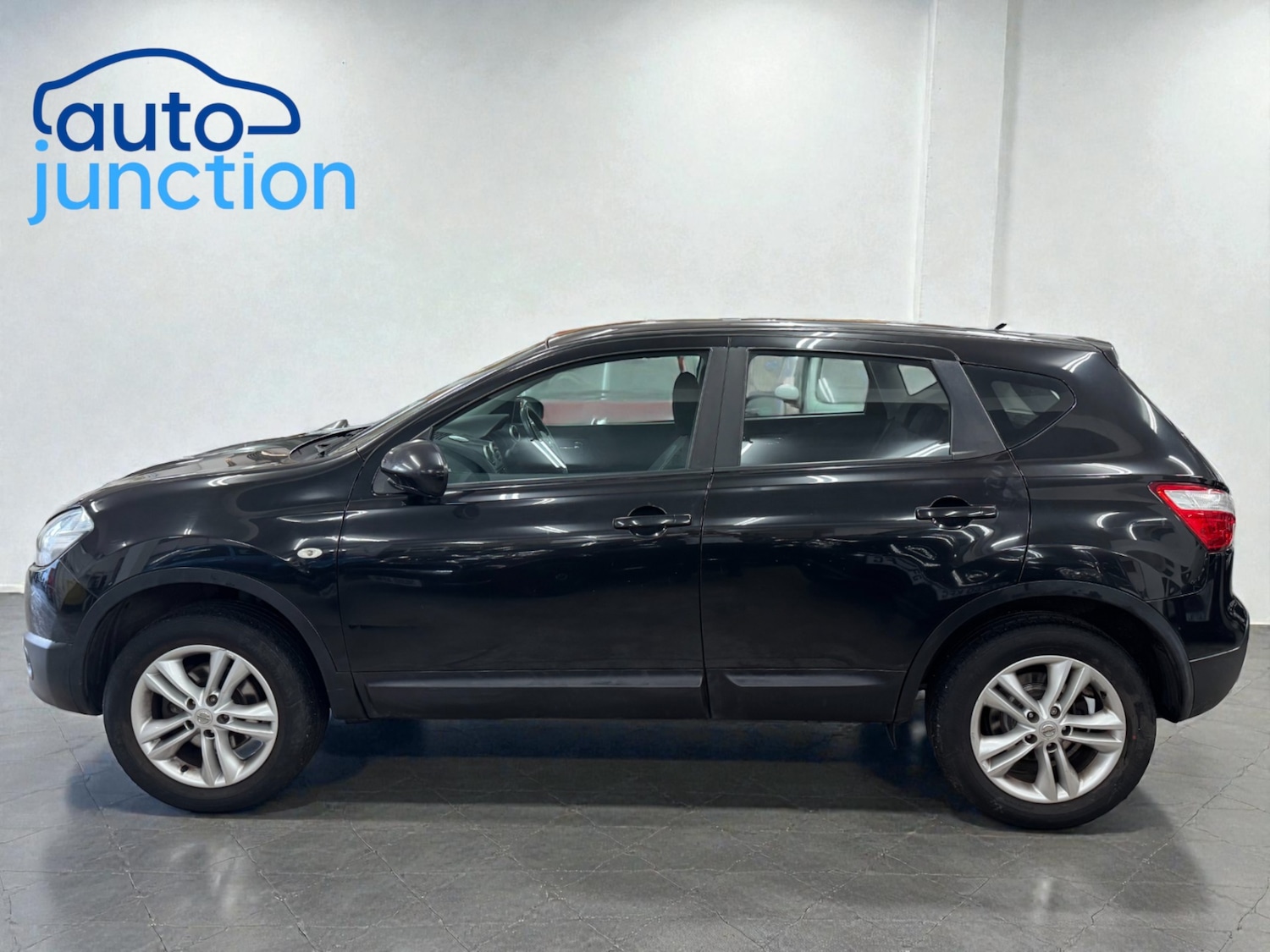Used Nissan Qashqai 2013 for sale - 77220829: Photo 6