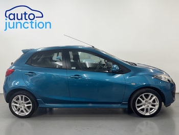 Used Mazda Mazda2 2011 for sale - 79262180: Photo