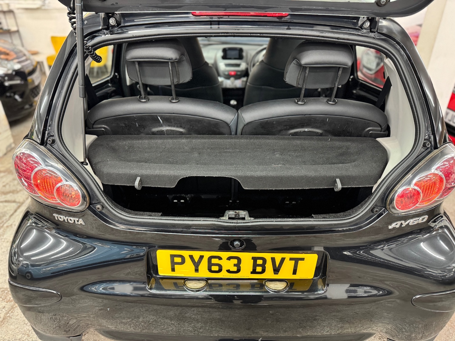 Used Toyota AYGO 2014 for sale - 77069141: Photo 17