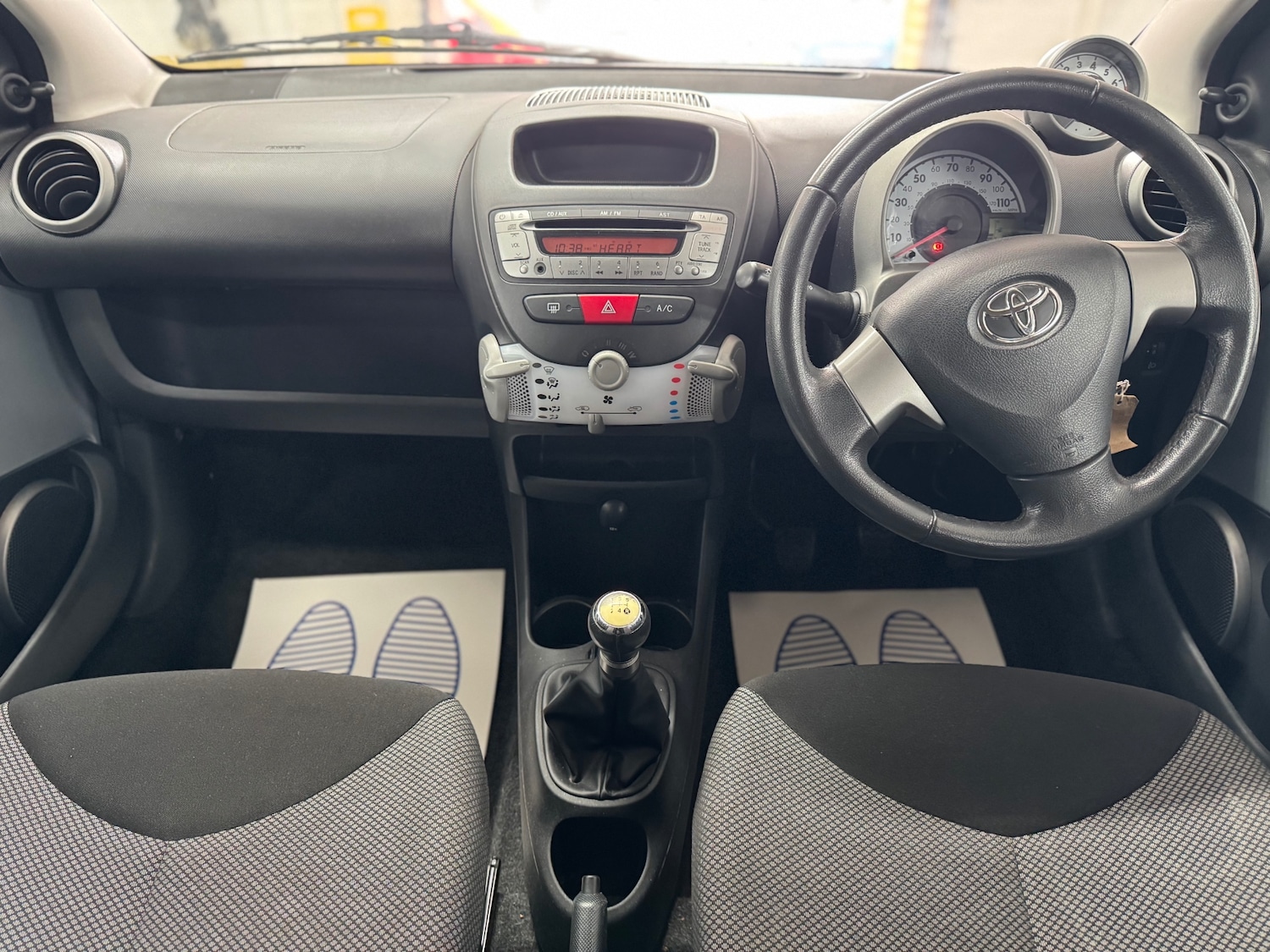 Used Toyota AYGO 2014 for sale - 76366278: Photo 8