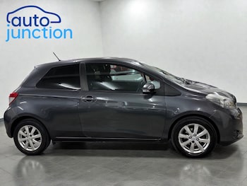 Used Toyota Yaris 2012 for sale - 78606062: Photo
