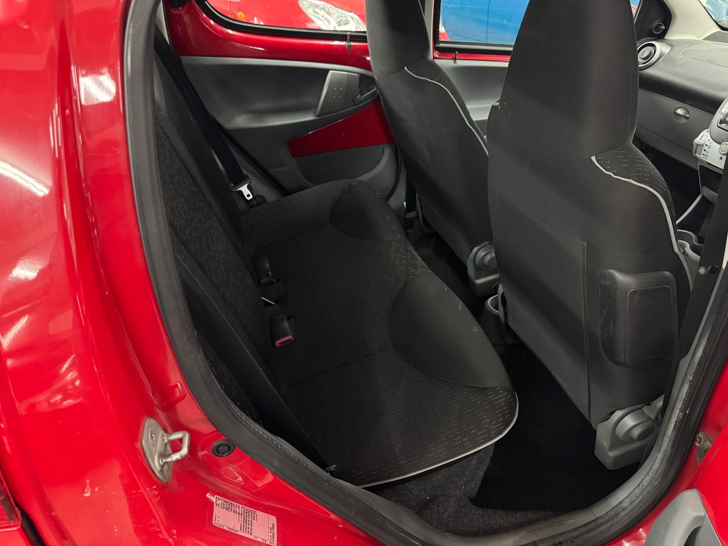 Used Peugeot 107 2011 for sale - 76486005: Photo 10