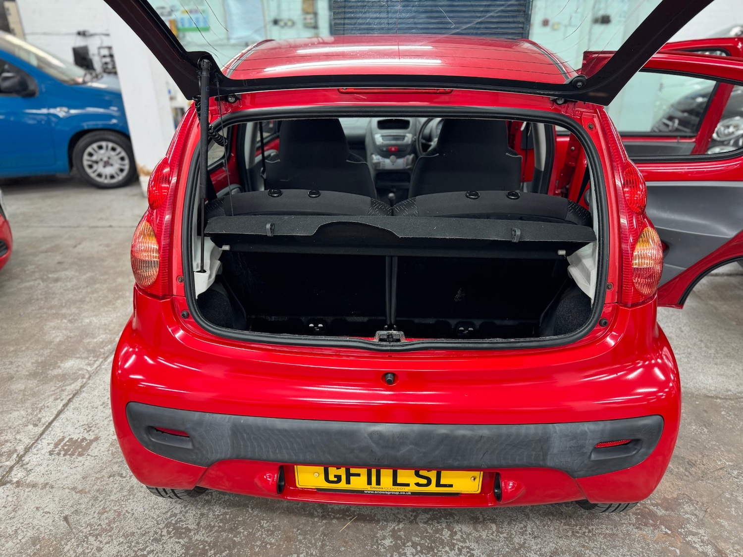 Used Peugeot 107 2011 for sale - 76486005: Photo 15