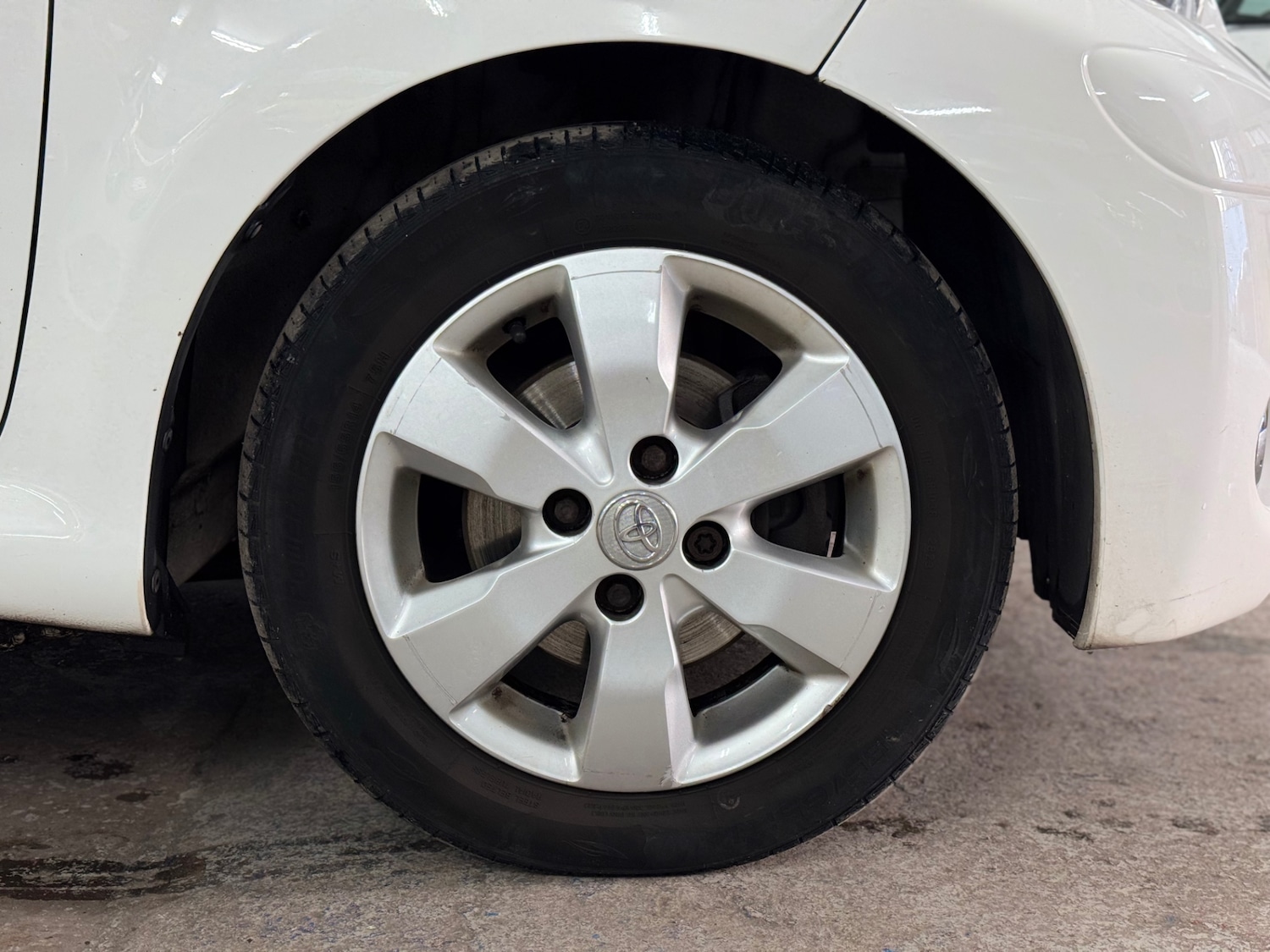 Used Toyota AYGO 2012 for sale - 77160040: Photo 18