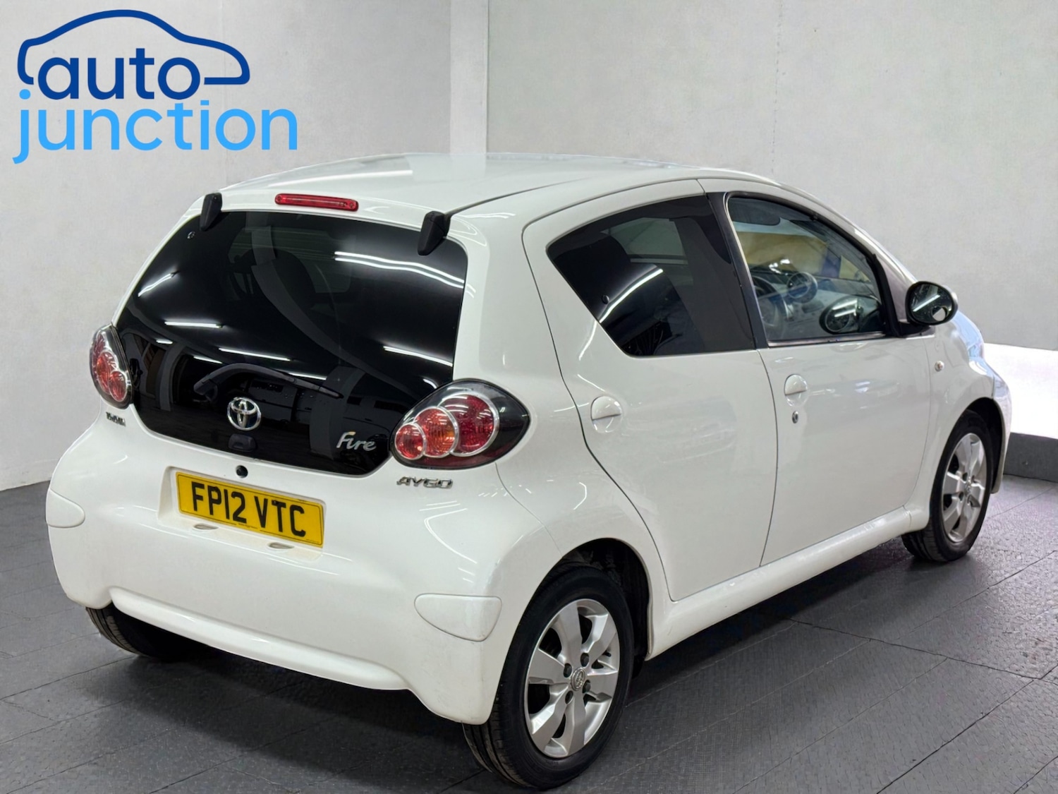 Used Toyota AYGO 2012 for sale - 77160040: Photo 4