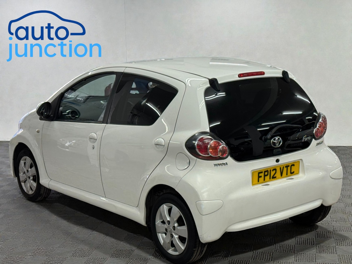 Used Toyota AYGO 2012 for sale - 77160040: Photo 5