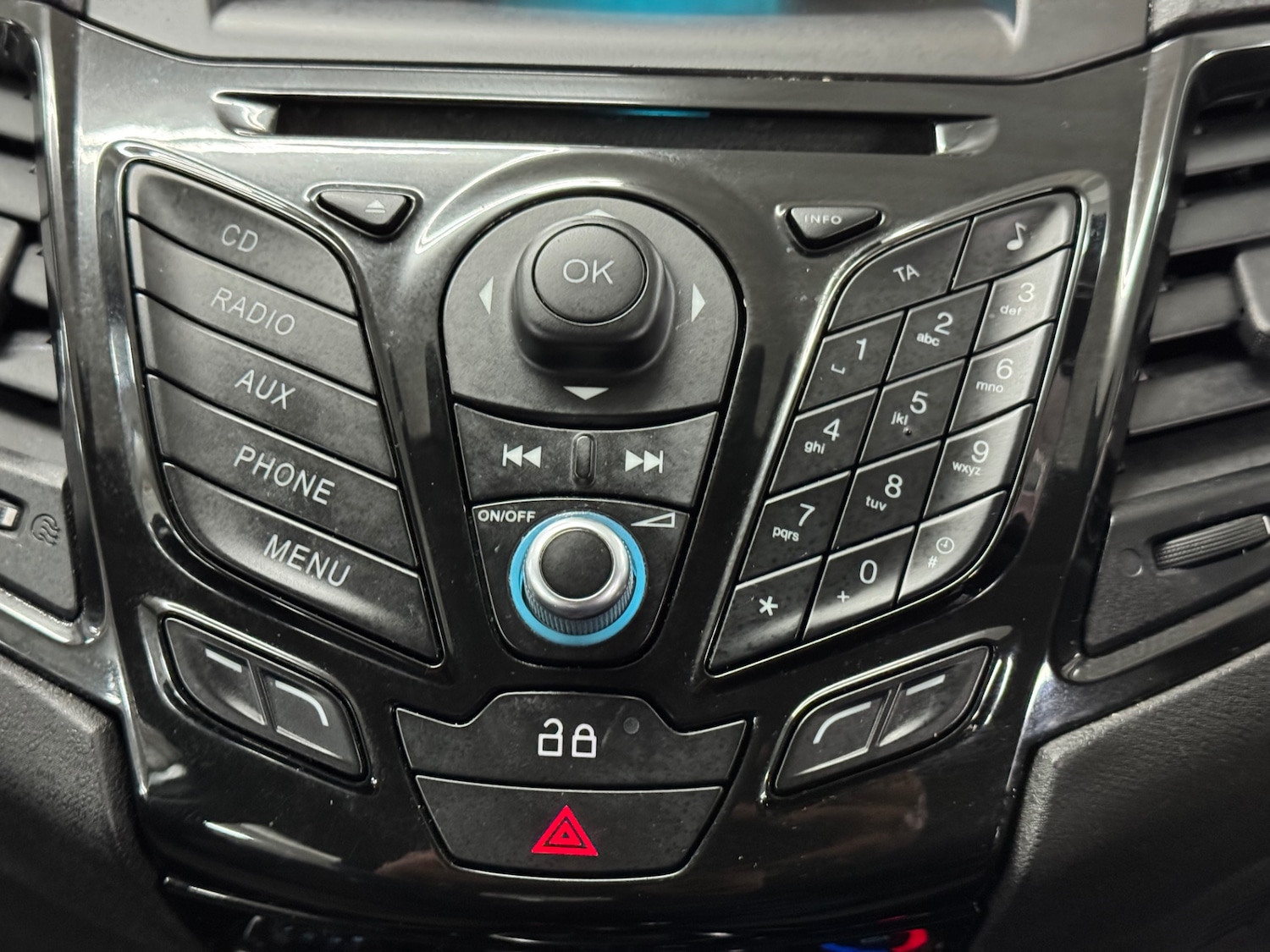 Used Ford Fiesta 2013 for sale - 76982591: Photo 11