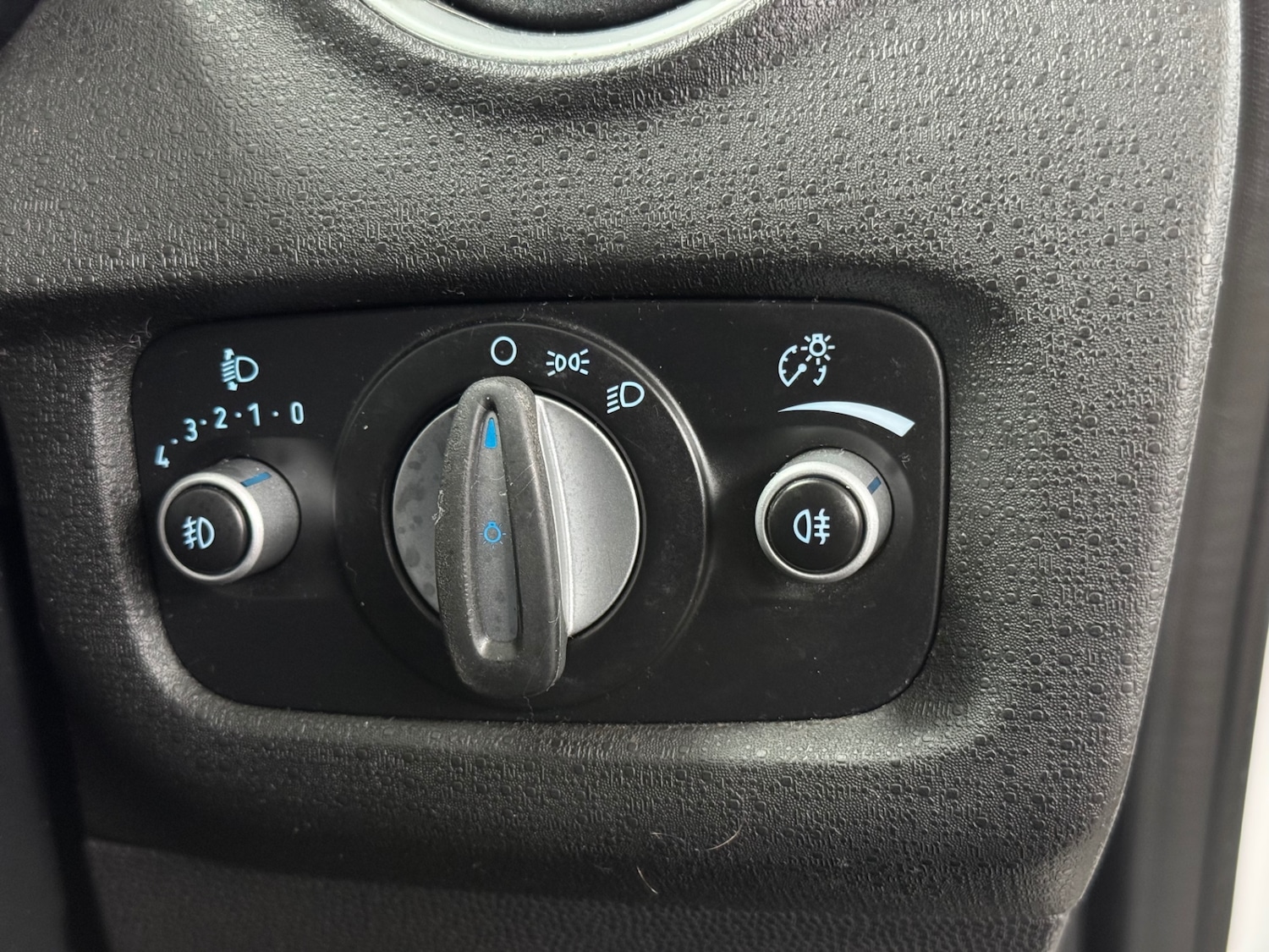 Used Ford Fiesta 2013 for sale - 76982591: Photo 13