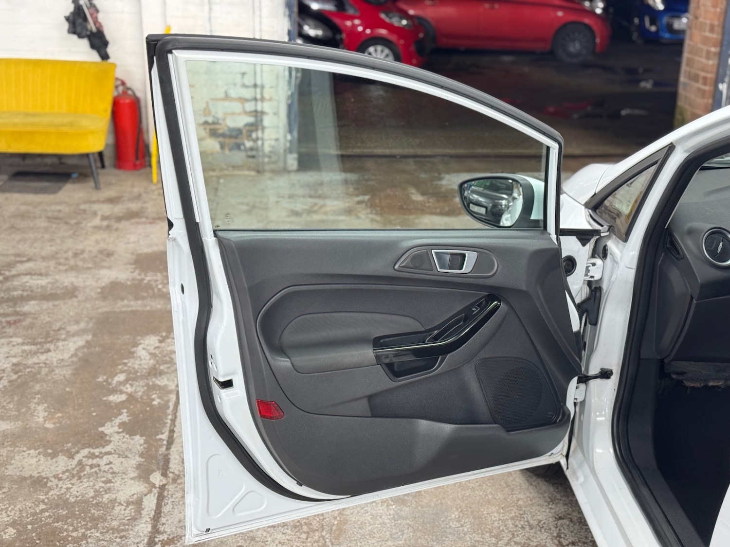 Used Ford Fiesta 2013 for sale - 76982591: Photo 19