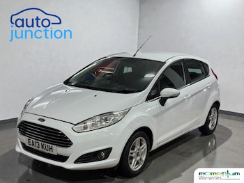 2013 (13) - 1.25 82 Zetec 5dr