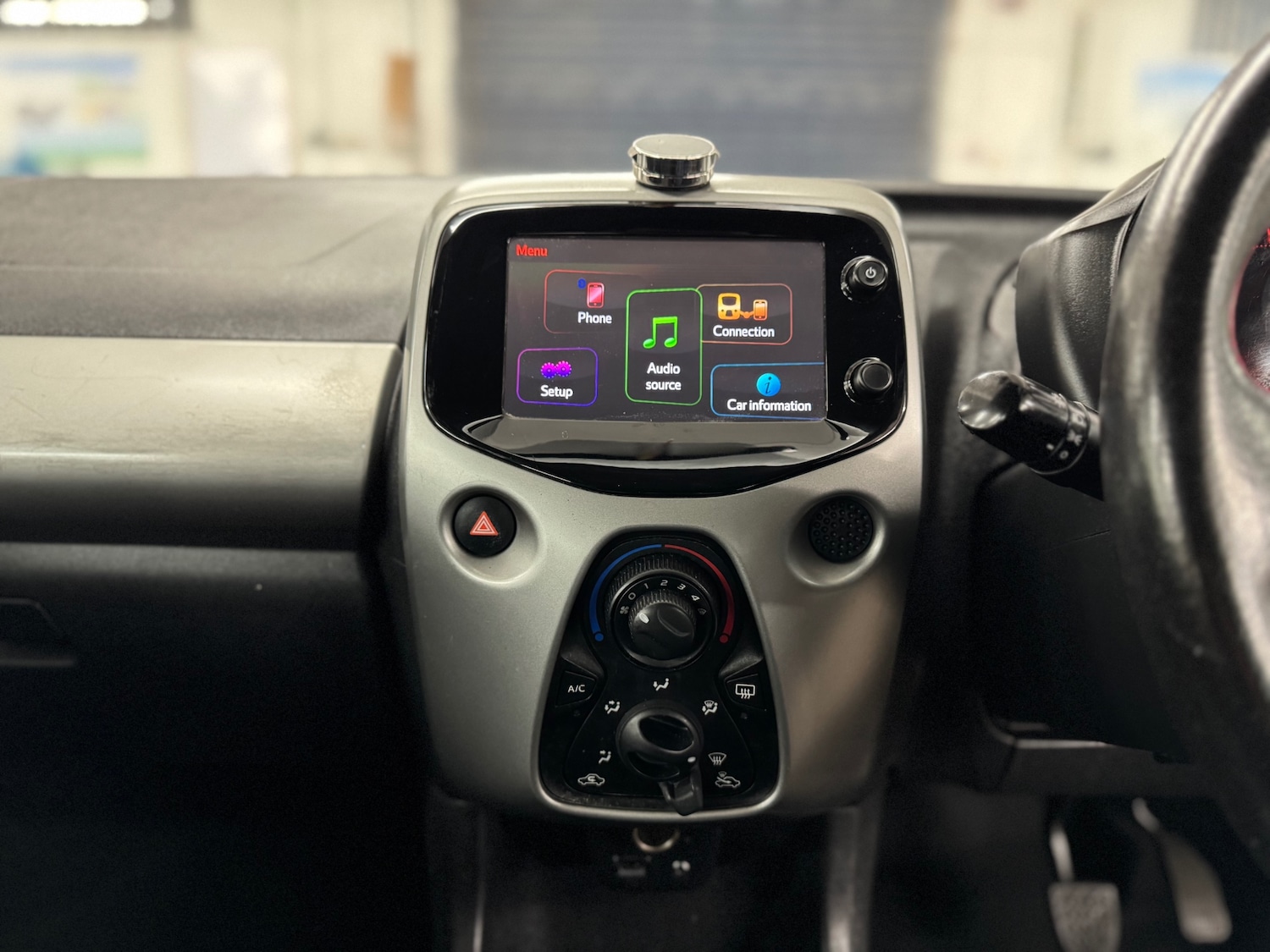 Used Peugeot 108 2017 for sale - 76597506: Photo 8