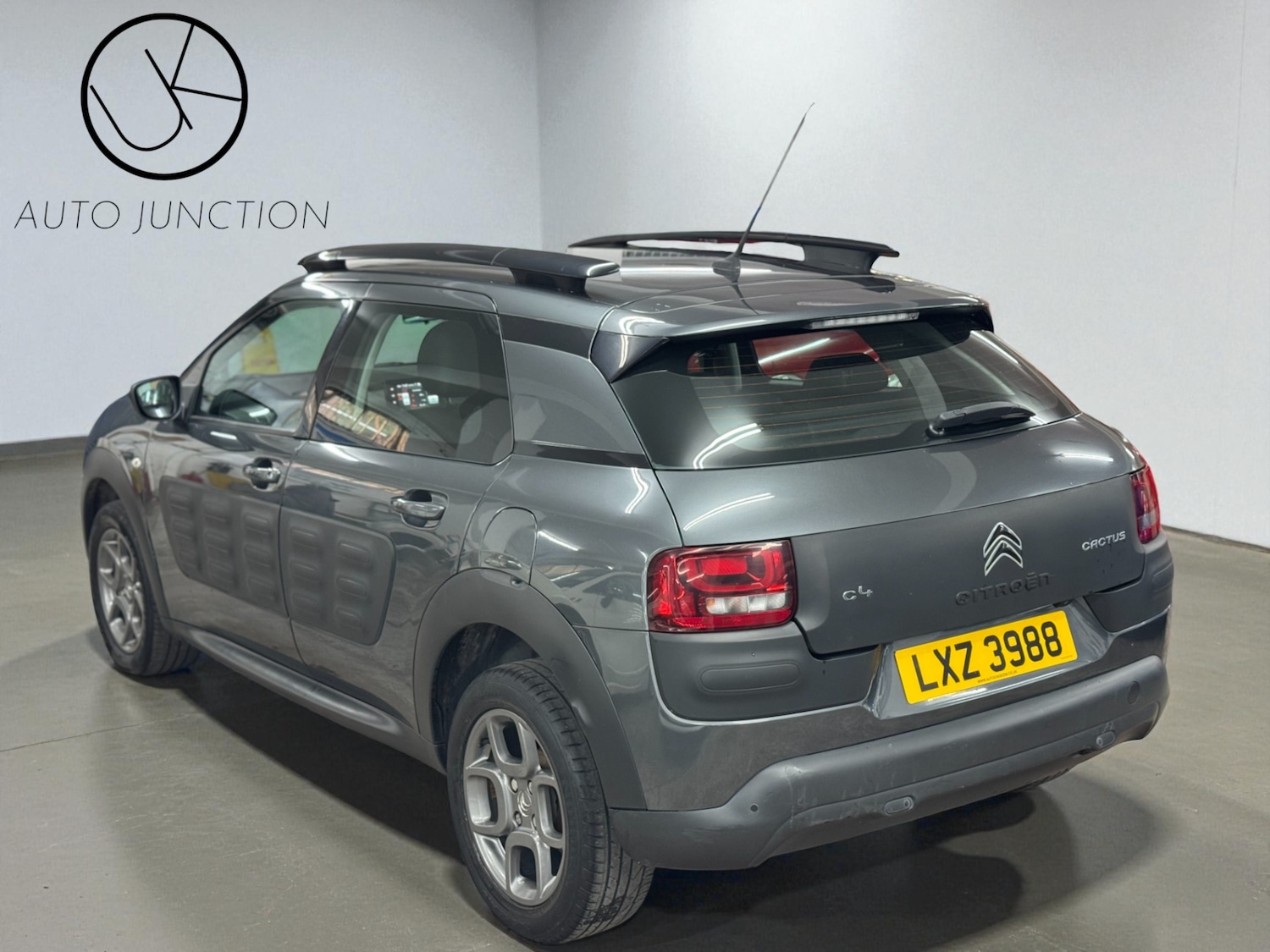 Used Citroen C4 Cactus 2015 for sale - 76407761: Photo 5