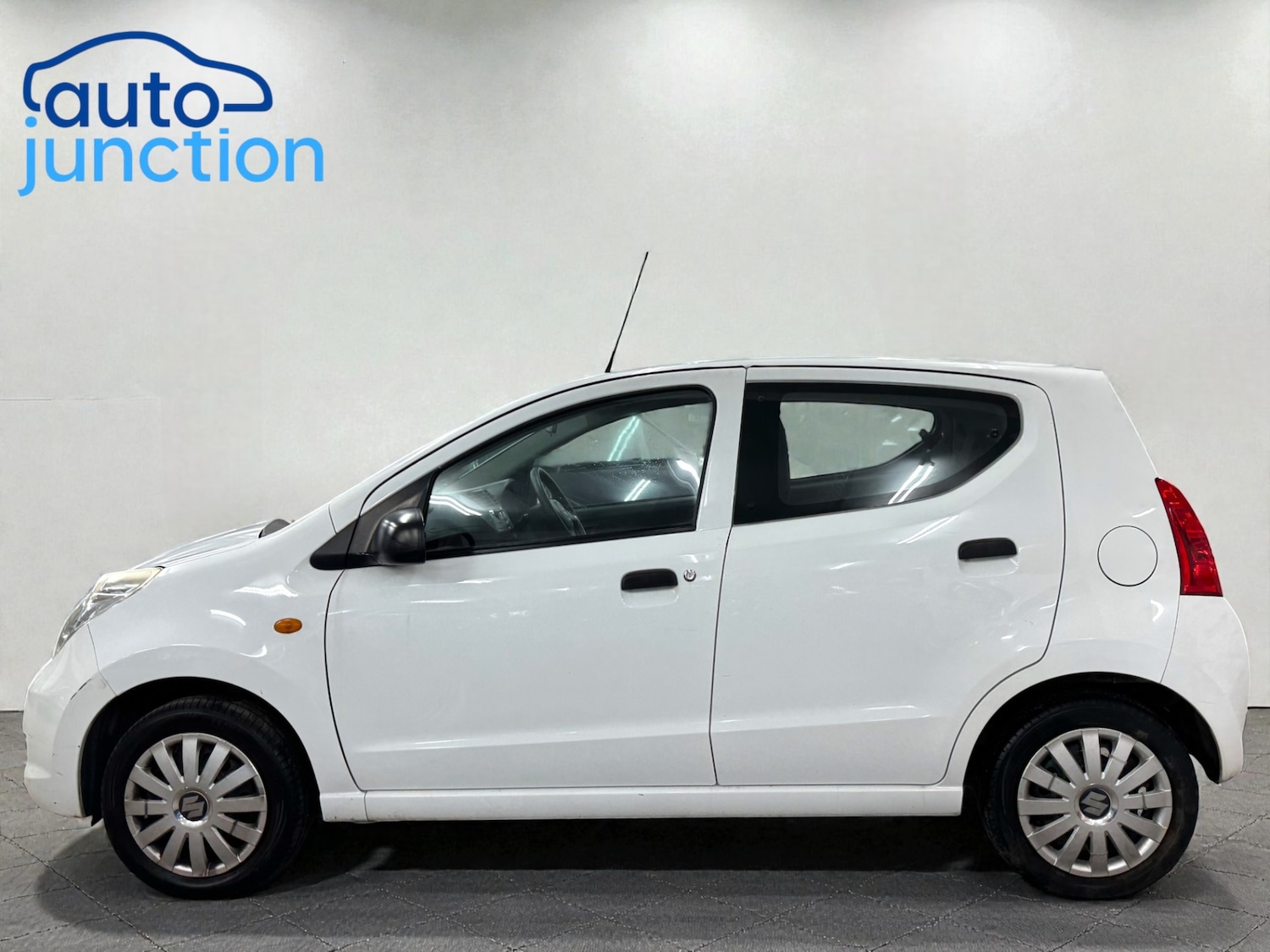Used Suzuki Alto 2013 for sale - 77461325: Photo 3