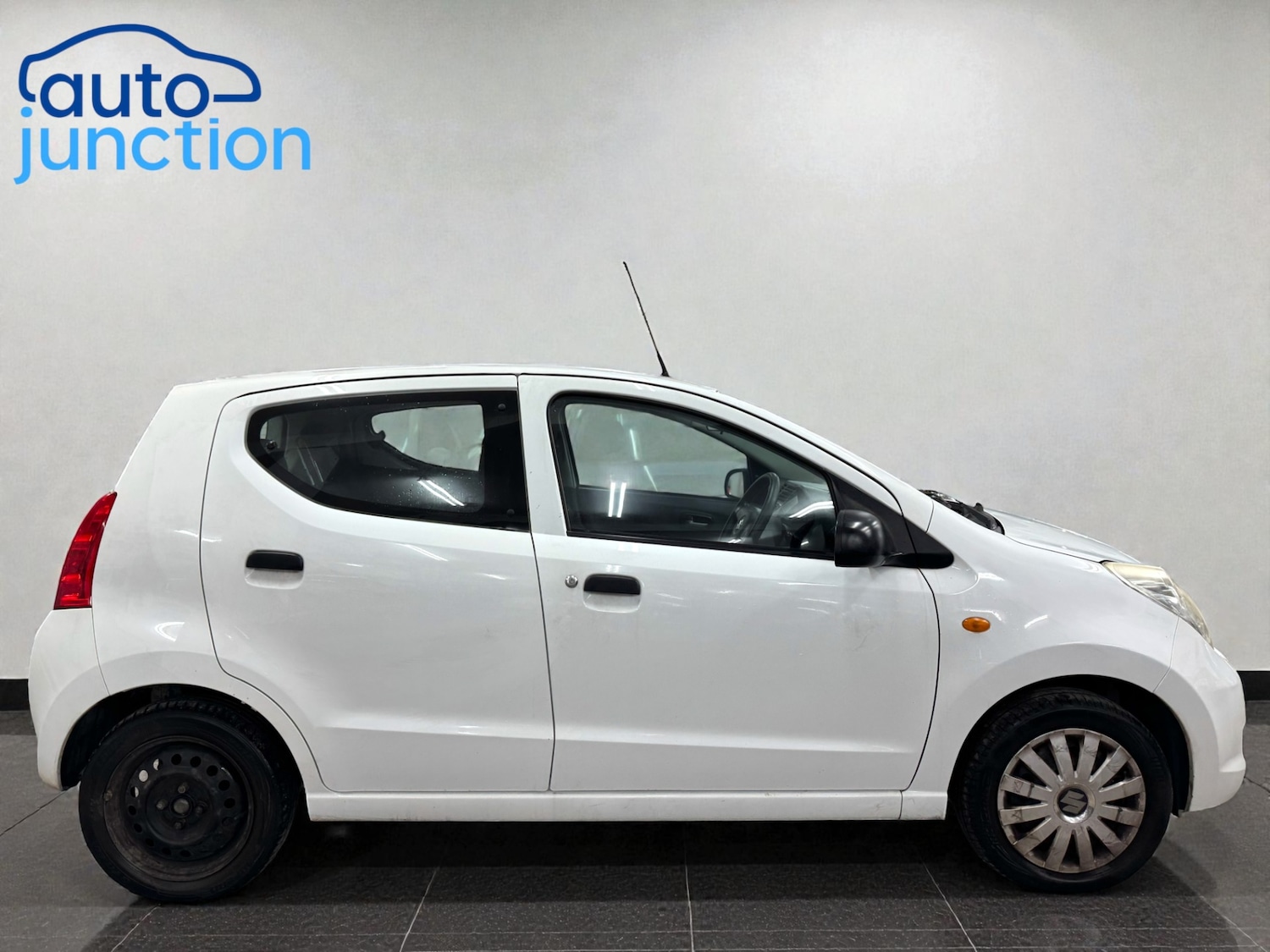 Used Suzuki Alto 2013 for sale - 77461325: Photo 4