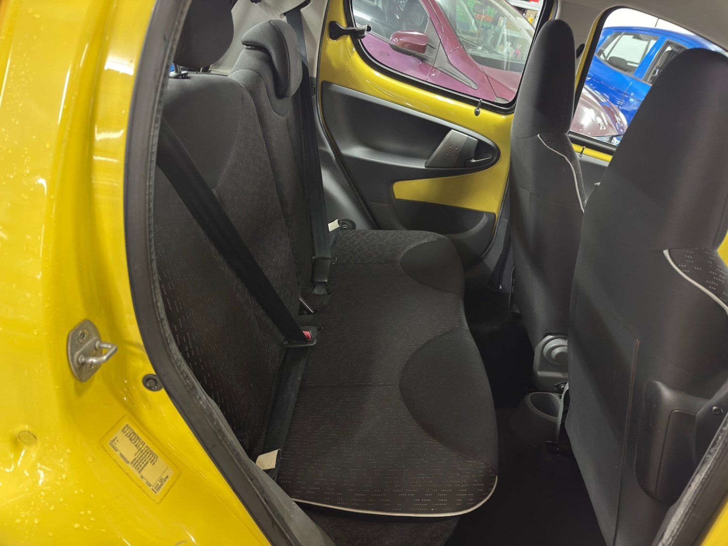 Used Peugeot 107 2010 for sale - 76632618: Photo 11